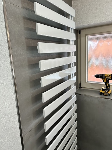 Installierter Designheizkörper – Kundenprojekt